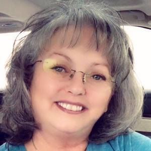 Meet your Posher, Lori